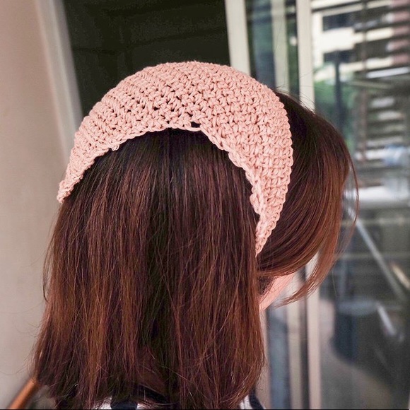 Triangle Head Scarf - Picture 2 of 2
